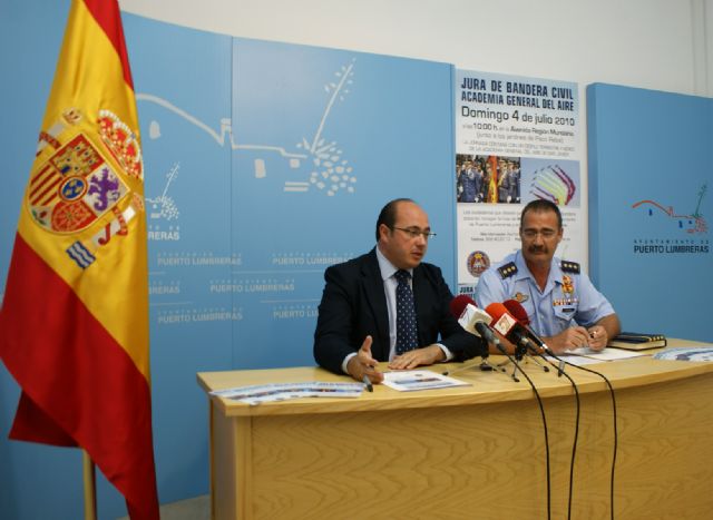 Puerto Lumbreras celebra su primera jura de bandera civil para festejar el 52° aniversario de la independencia municipal - 1, Foto 1
