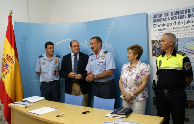 Puerto Lumbreras celebra su primera jura de bandera civil para festejar el 52° aniversario de la independencia municipal - 2, Foto 2
