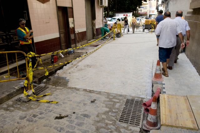 El sábado vuelve a abrir al tráfico la calle Arco de la Caridad - 1, Foto 1