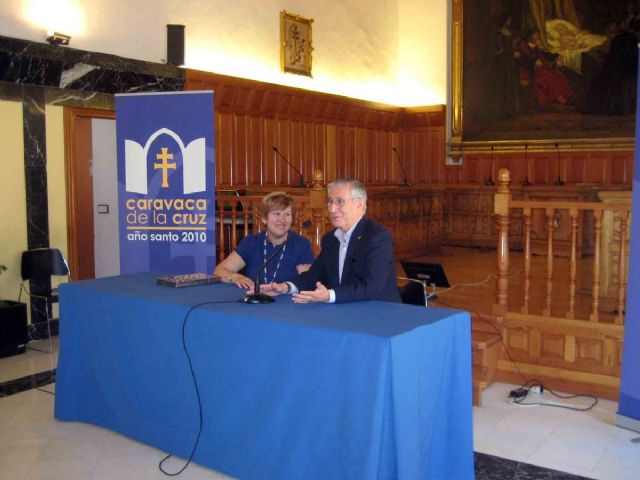 Un centenar de mayores cartageneros peregrinaron a la Ciudad Santa de Caravaca - 4, Foto 4