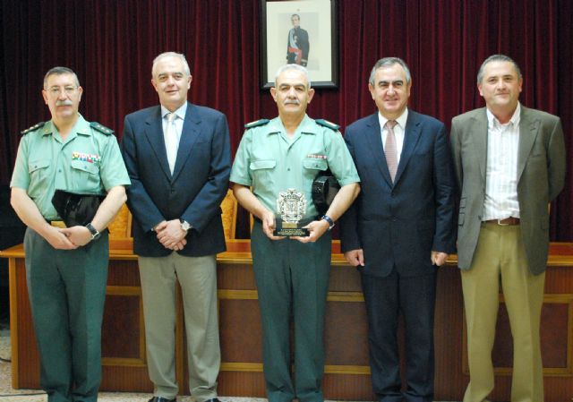 El alcalde de Abarán destaca la profesionalidad en el cargo y la profunda humanidad de José González - 2, Foto 2