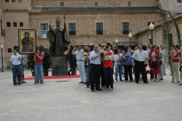 La Cruz de las Jornadas Mundiales de la Juventud visita la UCAM - 1, Foto 1