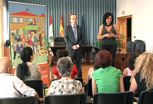 La campaña Crece en Seguridad premia los mejores dibujos de los escolares ilorcitanos - 1, Foto 1