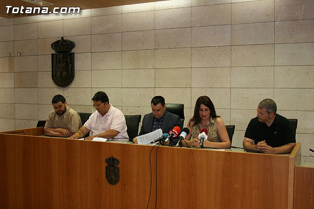 Más de una treintena de alumnos voluntarios de los IES Prado Mayor y Juan de la Cierva participarán en una experiencia innovadora, Foto 2