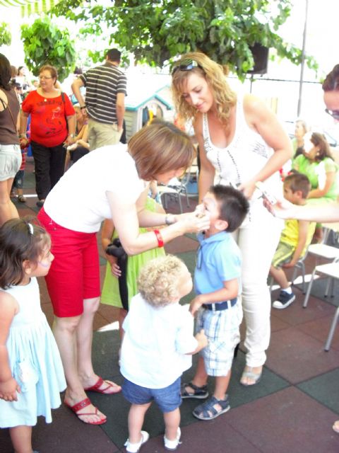 El colegio Dolores Escámez y la Escuela Infantil de Lorquí dicen adiós al curso con alegría - 2, Foto 2