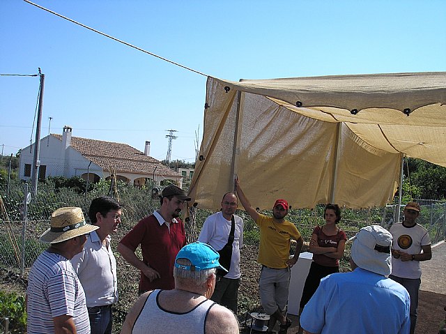 Éxito de la Jornada dedicada al Huerto Familiar Ecológico del Junio Verde 2010 - 5, Foto 5