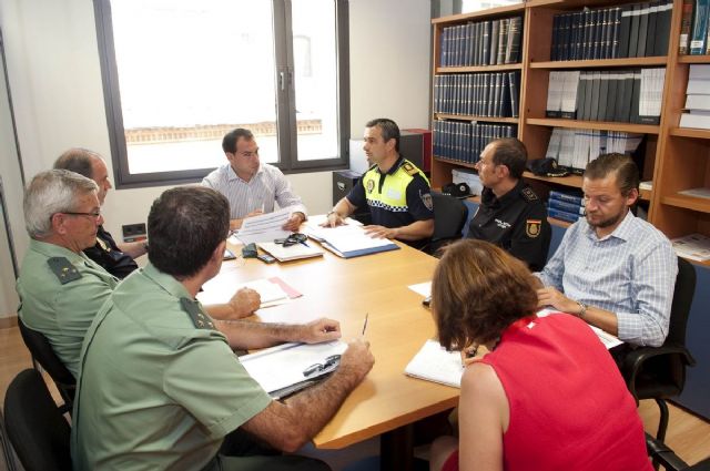 Policía Local, Policía Nacional y Guardia Civil coordinan sus efectivos de cara al verano - 2, Foto 2