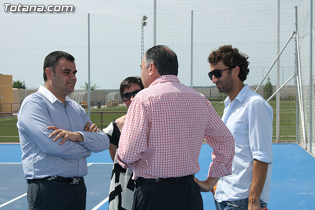 Los vecinos de El Paretn-Cantareros disfrutarn en breve de dos pistas deportivas, una de tenis y otra de pdel - 18