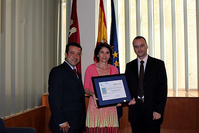 La Dirección General de Tributos se convierte en el primer organismo tributario autonómico que obtiene el Sello de Excelencia EFQM 400+ - 1, Foto 1