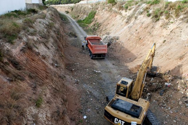Empiezan las obras de la Vía Verde del Barrio Peral - 1, Foto 1