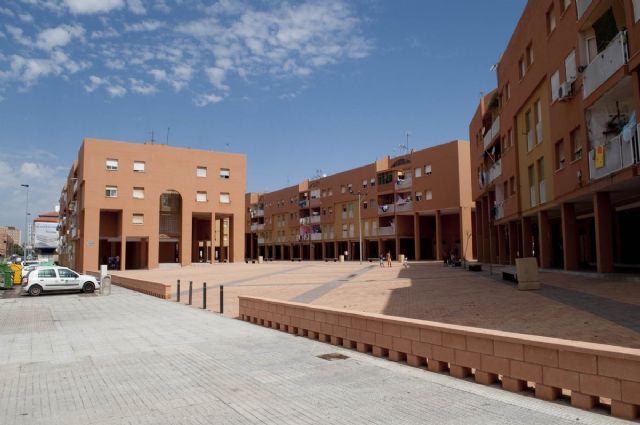 Rehabilitadas las 112 viviendas sociales de la barriada de la Caridad en Cartagena - 3, Foto 3