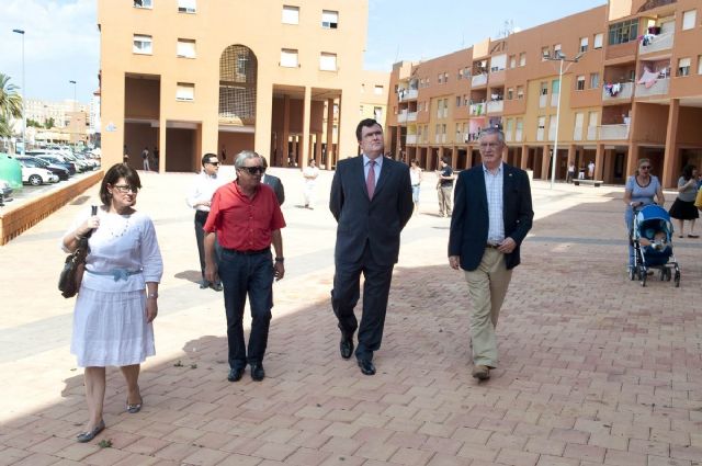 Rehabilitadas las 112 viviendas sociales de la barriada de la Caridad en Cartagena - 4, Foto 4