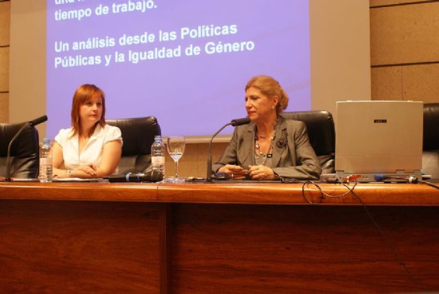 La Secretaría de Políticas de Igualdad e Integración de UGT-Región de Murcia organiza una jornada informativa sobre mujer y trabajo - 1, Foto 1