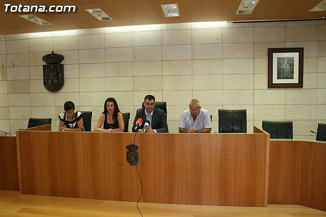 Las obras de reforestación medioambiental prevendrán incendios forestales, aumentando la diversidad de la flora y la fauna en La Santa, Foto 4