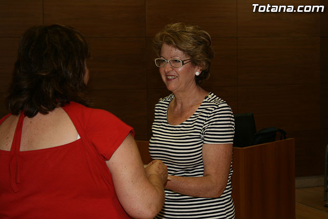 Ms de 70 mujeres reciben sus diplomas por particpar en los cursos y talleres formativos - 20