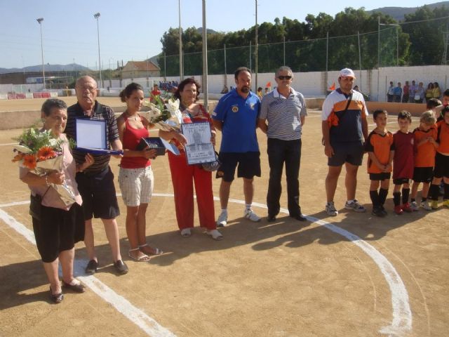 El Fútbol de Alumbres y San Antón recuerdan a Francisco Valera, Anastasio Oliver y Rafael Plazas - 1, Foto 1