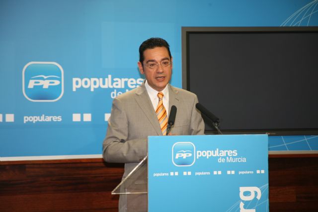 José Gabriel Ruiz: La subida del IVA es fruto del despilfarro de Zapatero - 1, Foto 1