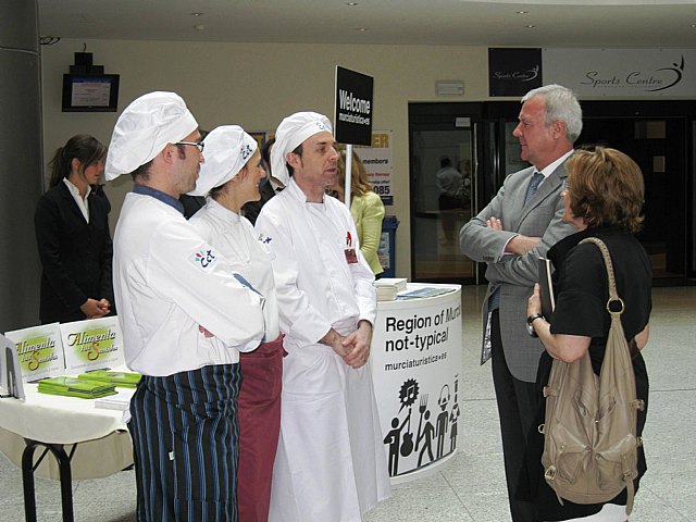Valcárcel presenta mañana en Bruselas el dictamen sobre la gestión local del agua en las regiones del mediterráneo europeo - 1, Foto 1