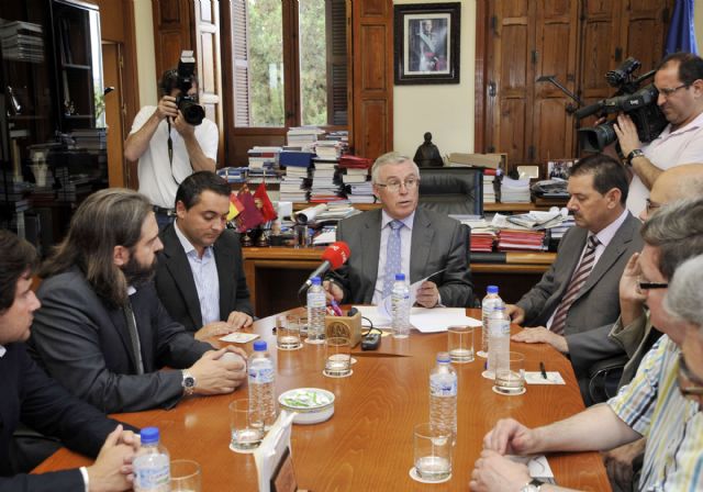 136 obras optan al Premio de Pintura de la Universidad de Murcia, dotado con 8.000 euros - 2, Foto 2