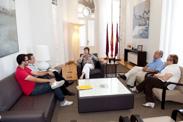 FEREMUR y AMPE proponen al Ayuntamiento colaborar en una campa&ntilde;a de educación - 2, Foto 2