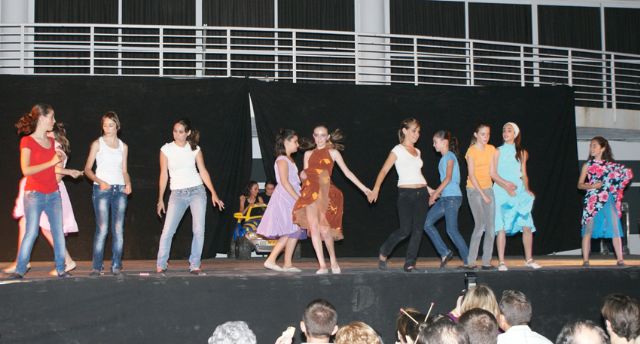 Puerto Lumbreras celebra el Festival de Danza 'Academia Piqué' con cerca de un millar de asistentes - 2, Foto 2