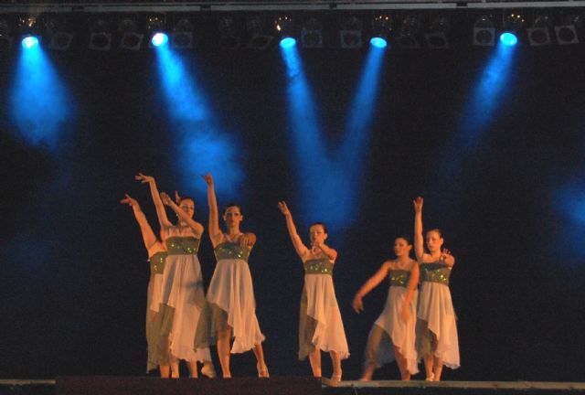 La peña Badana torreña celebra su Semana Cultural a ritmo de musical - 1, Foto 1