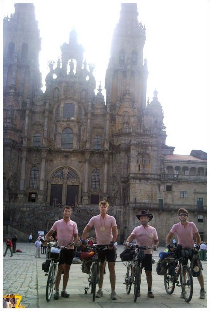 Cuatro policias completan la ruta Abarán-Santiago de Compostela - 1, Foto 1