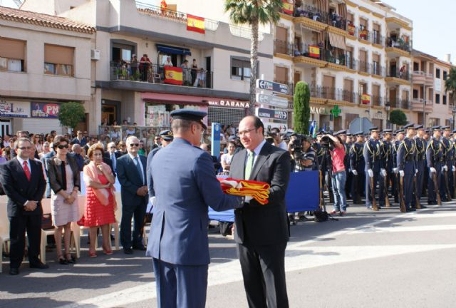 Puerto Lumbreras congrega a 4.000 personas en la Jura de Bandera Civil de la Academia general del Aire de San Javier - 3, Foto 3