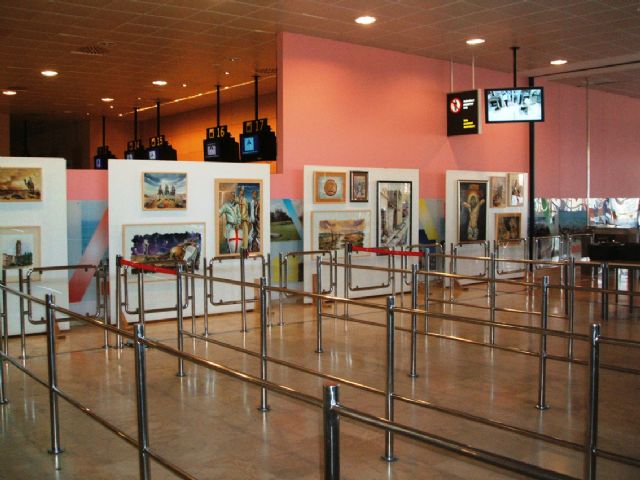 Un total de catorce cuadros de internos de centros penitenciarios se exponen en el Aeropuerto de San Javier - 1, Foto 1