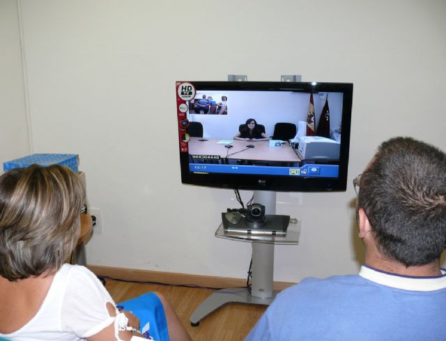 A través de una pantalla virtual, se ha desarrollado la primera junta arbitral de consumo para resolver la reclamación de un vecino - 1, Foto 1