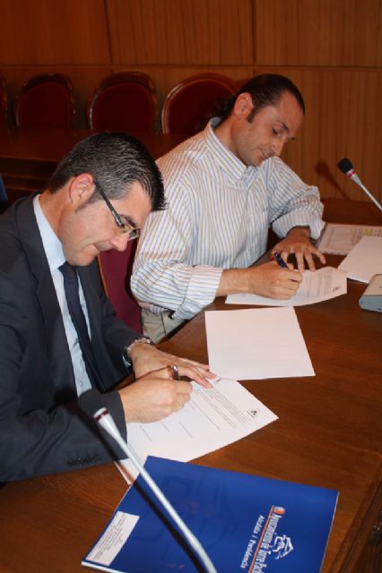Torre-Pacheco firma un convenio con Acción Social para la prevención de drogodependencias - 2, Foto 2