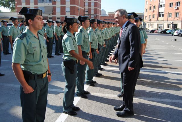 El delegado del Gobierno presenta 67 guardias civiles que realizarán sus prácticas en la Región durante un año - 1, Foto 1