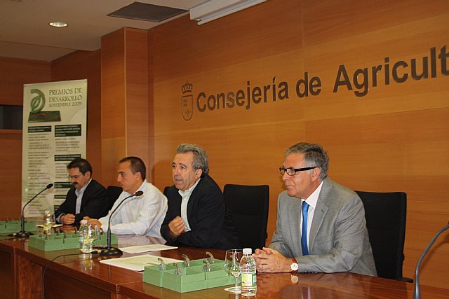 Cerdá destaca “el comportamiento ecoeficiente de empresas y organizaciones” - 2, Foto 2