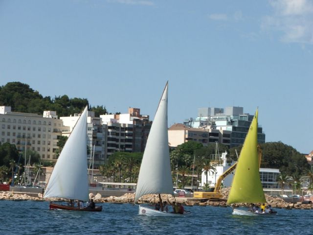 Flecha se alza con el Memorial Alberto Martínez de Vela Latina - 1, Foto 1