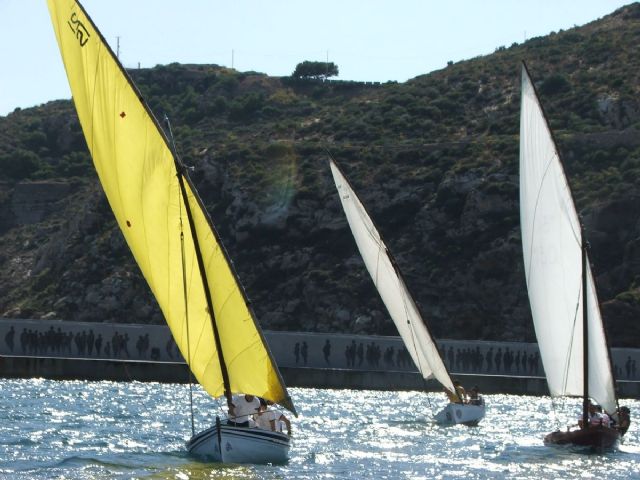 Flecha se alza con el Memorial Alberto Martínez de Vela Latina - 3, Foto 3