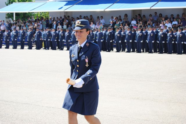El Príncipe de Asturias presidió en San Javier la entrega de despachos a 61 nuevos oficiales del Ejército del Aire - 1, Foto 1