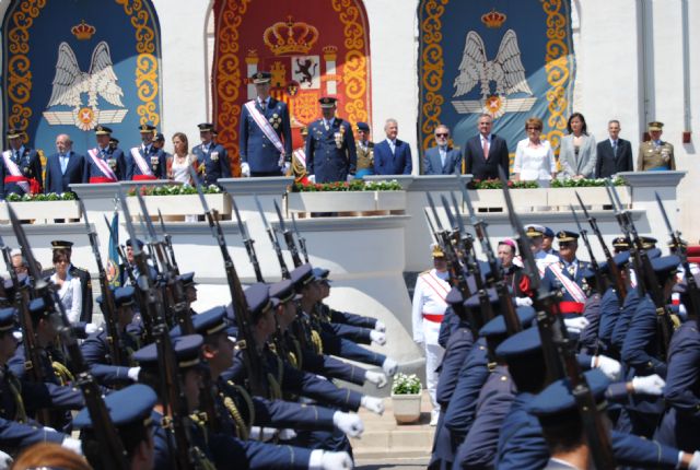 El Príncipe de Asturias presidió en San Javier la entrega de despachos a 61 nuevos oficiales del Ejército del Aire - 2, Foto 2