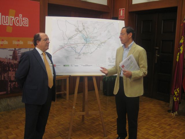 Las iniciativas y propuestas del Plan Muévete permitirán la puesta en marcha de un nuevo y revolucionario modelo de transporte urbano - 2, Foto 2