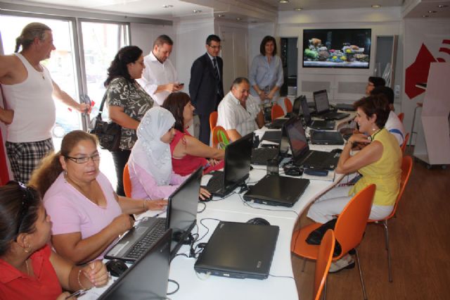 Cursos de formación en nuevas tecnologías e iniciación a la informática en Torre-Pacheco - 1, Foto 1