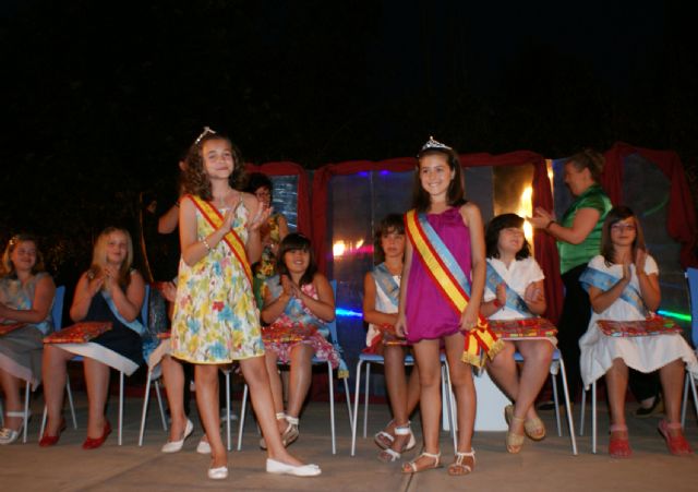 Noemí Ayala coronada como Reina Infantil 2010 de Puerto Lumbreras - 1, Foto 1