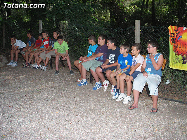 Un total de 300 niños y jvenes participan en los campamentos y escuelas de verano durante el mes de julio - 20