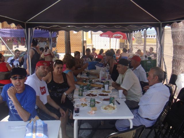 Una parrillada clausura la Semana de la Juventud de la Estación de Blanca - 1, Foto 1
