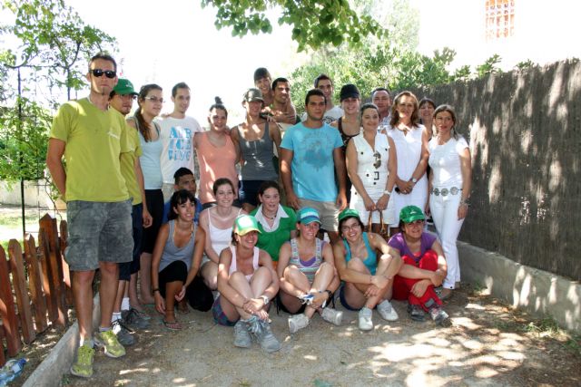 Jóvenes de diferentes comunidades participan en el primer campo de trabajo de la Vía Verde del Noroeste - 1, Foto 1