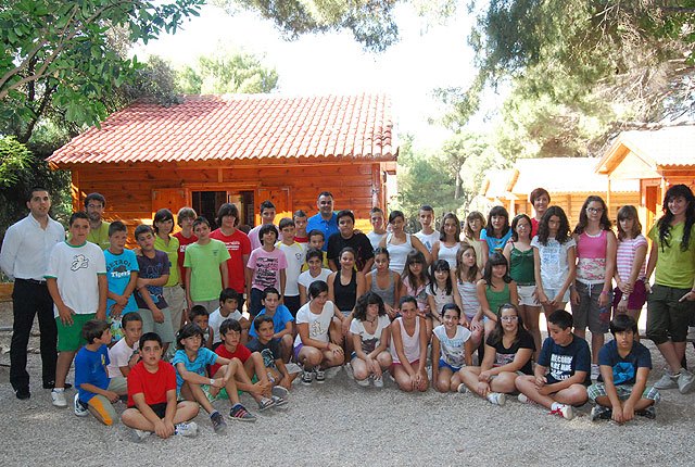 Un total de 300 niños y jóvenes participan en los campamentos y escuelas de verano durante el mes de julio, Foto 1