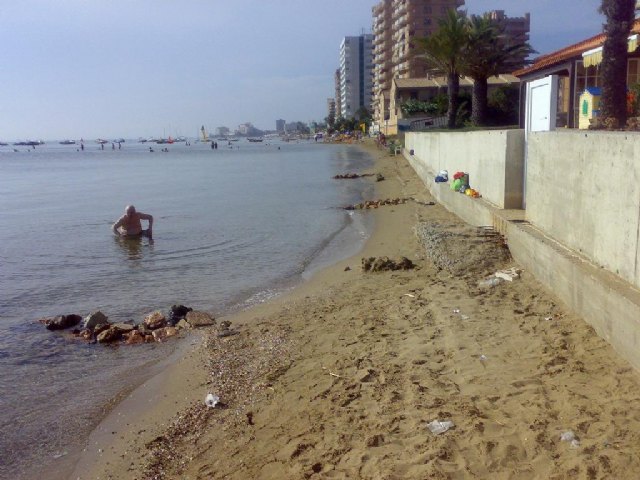 UPyD denuncia el mal estado de algunas playas de La Manga - 1, Foto 1