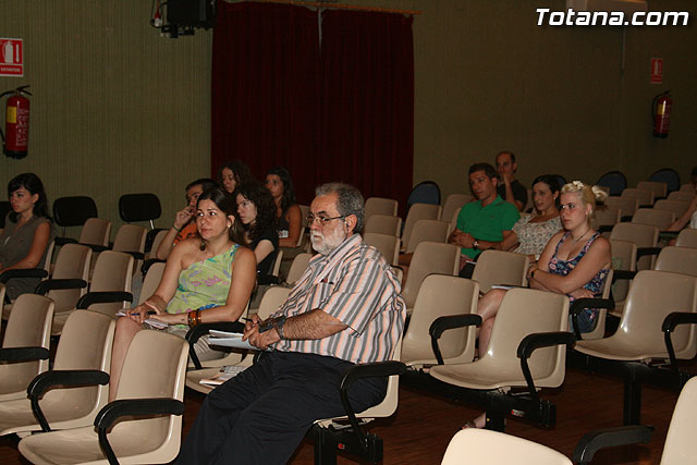 Ms de una veintena de alumnos participan en el curso de la Universidad Internacional del Mar 