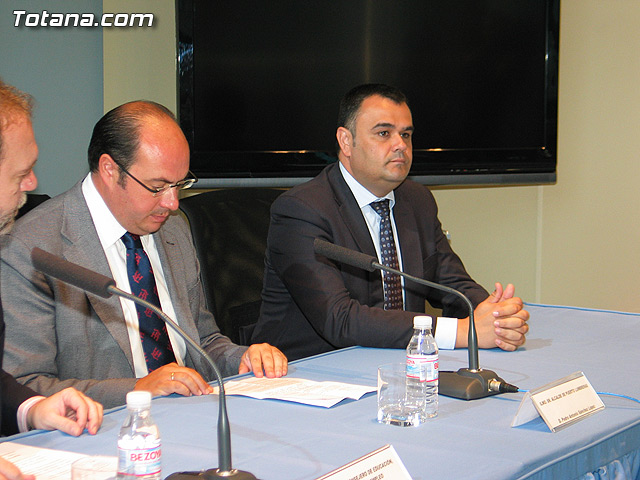 Totana impulsa el empleo para los colectivos ms vulnerables a travs del Proyecto Maper - 2