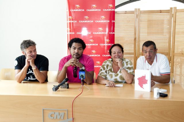 La impactante simplicidad de Mojica, en Frágil Conspiración - 2, Foto 2