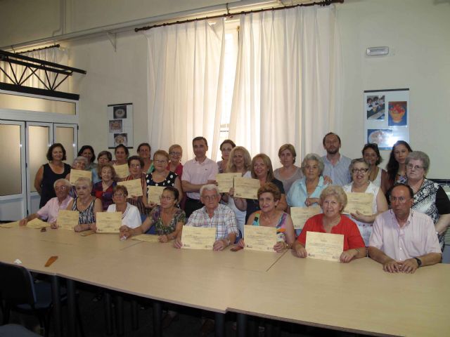 Clausuradas las II Escuelas de Verano de Mayores - 2, Foto 2