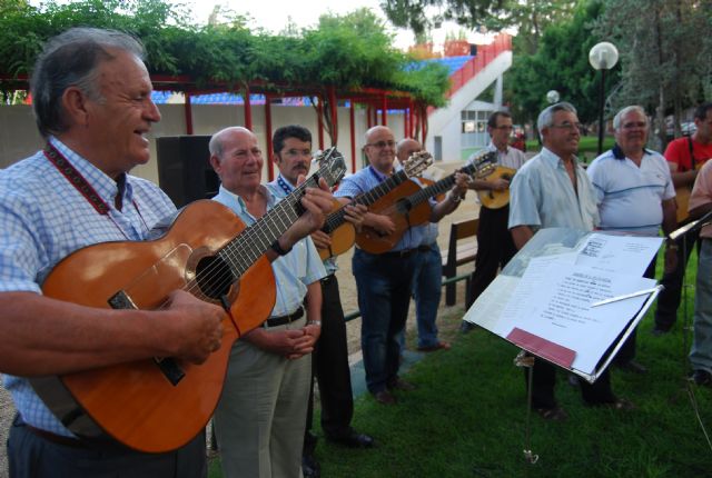 Una escultura conmemorativa a la habanera de Totana preside el Parque Municipal Marcos Ortíz en homenaje al Certamen Nacional de Habaneras,, Foto 2